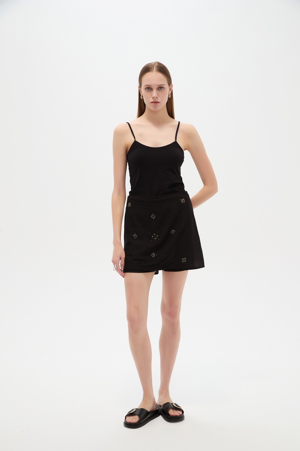 Short Pollera Closia Negro