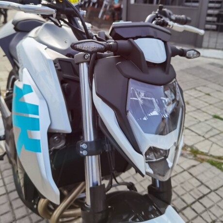 CFMOTO 400NK Gris