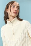 Sweater de algodón con estructura de ochos crudo