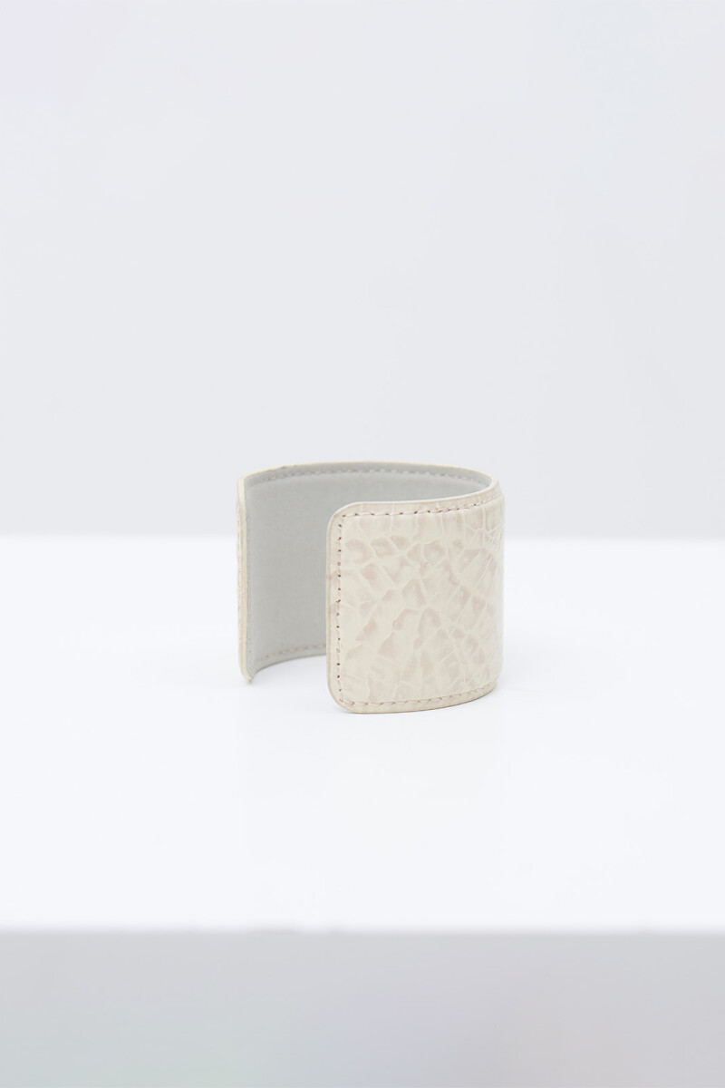 PULSERA CUERO CRUDO