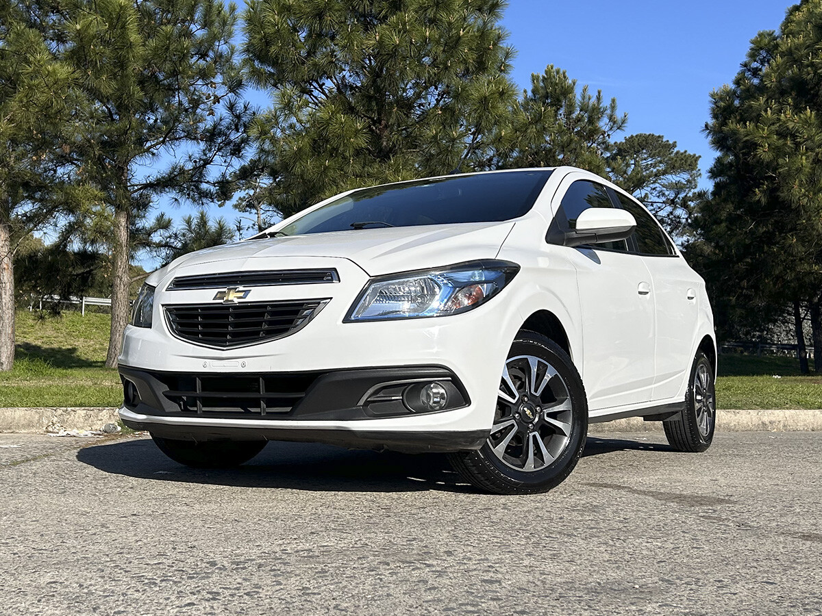 Chevrolet Onix LTZ 1.4 EXCELENTE ESTADO! |Permuta / Financia Chevrolet Onix LTZ 1.4 EXCELENTE ESTADO! |Permuta / Financia