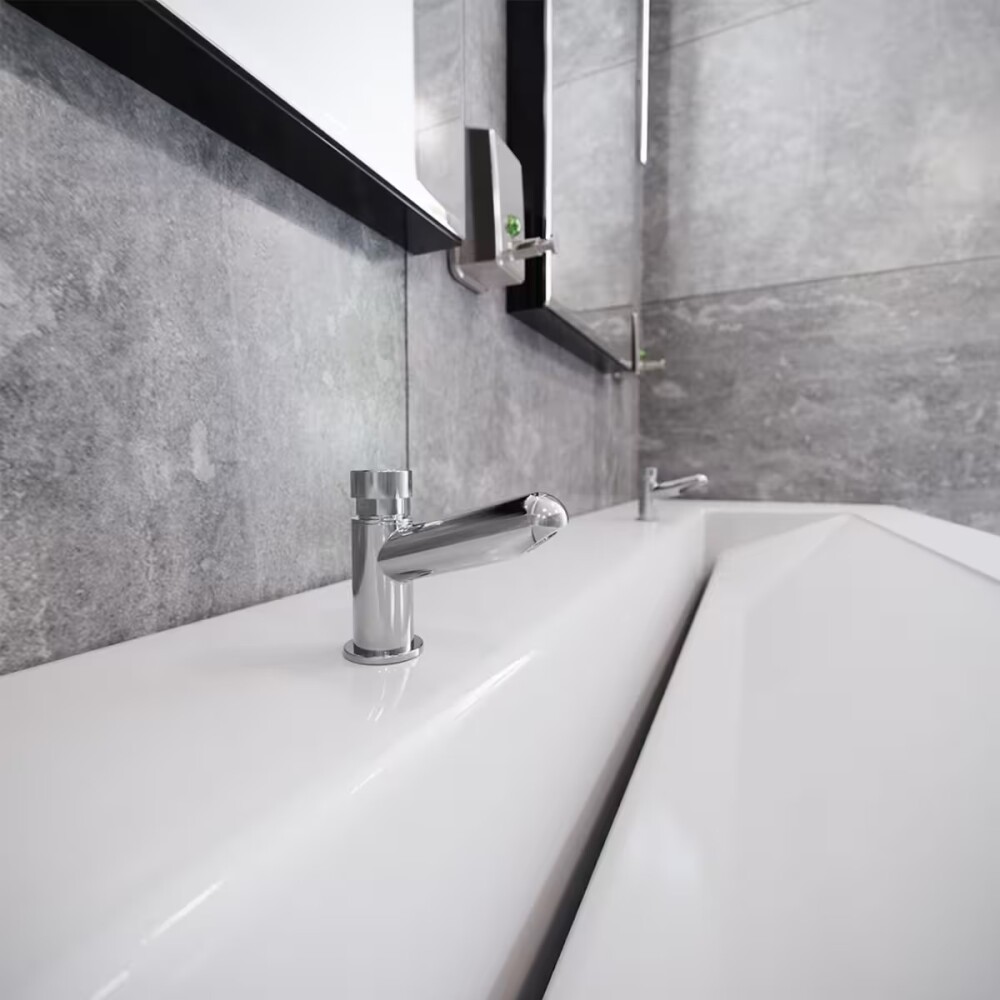 Grifería de lavatorio temporizada de mesada Blukit cromo Grifería De Lavatorio Temporizada De Mesada Blukit Cromo