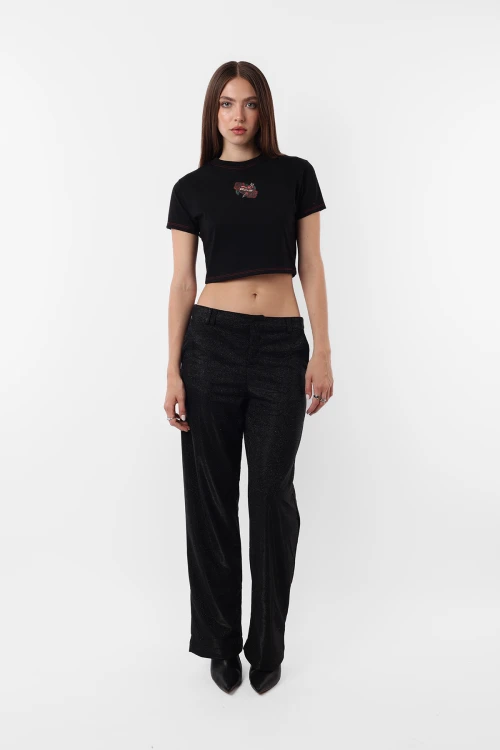 Baby Tee Arrowed Negro