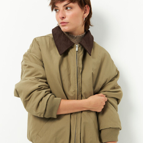 CAMPERA VINNY Verde Militar