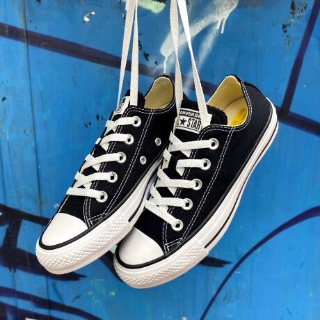 CONVERSE CHUCK TAYLOR OX Black