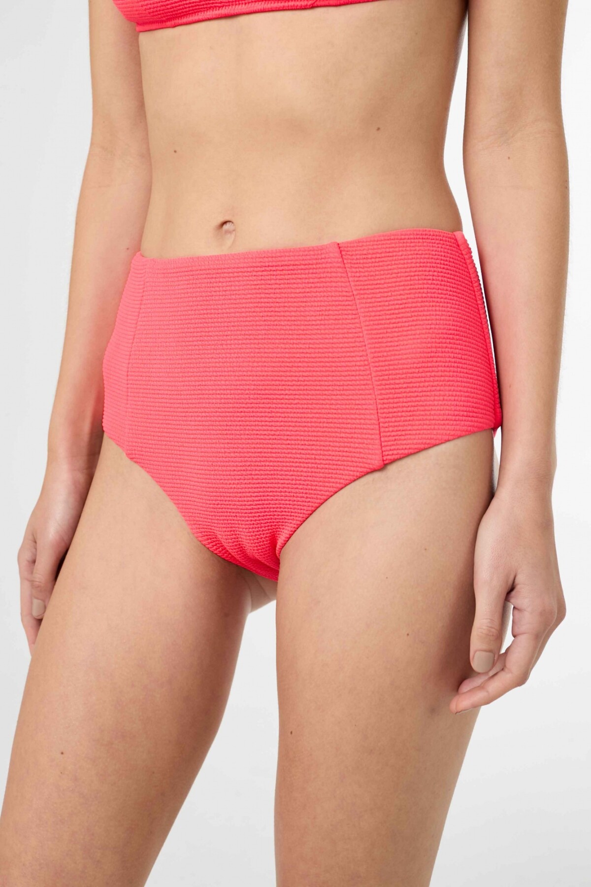 Bikini Bávaro Rojo Textura