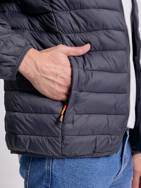 Campera capitoneada Gris Oscuro