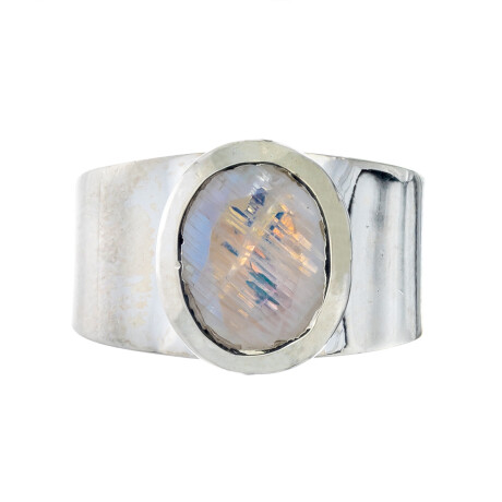 Anillo de plata 925 y Piedra de la Luna Anillo de plata 925 y Piedra de la Luna