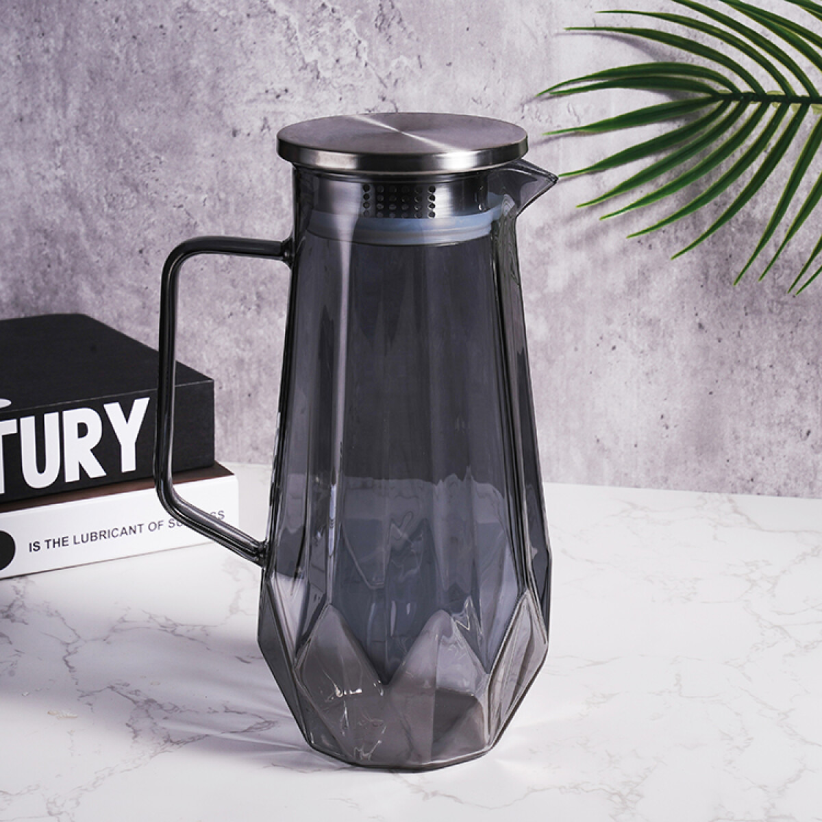 Jarra de Vidrio con Tapa 1.8L 