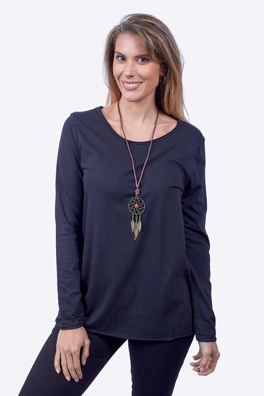 REMERA LINA Negro