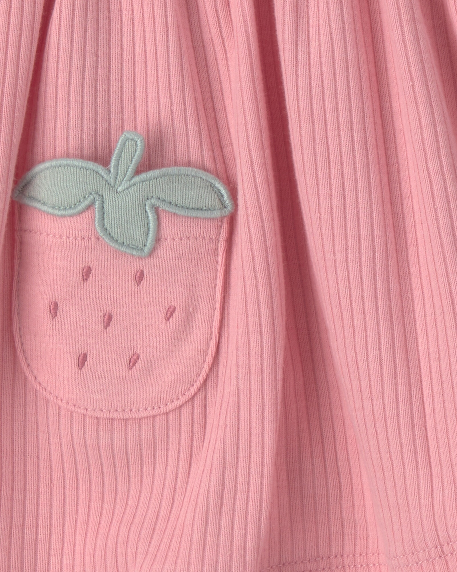 Pack dos vestidos de algodón, rosados, diseño frutillas Sin color