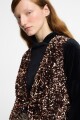VEST DE LENTEJUELAS CON BOTON Cobre