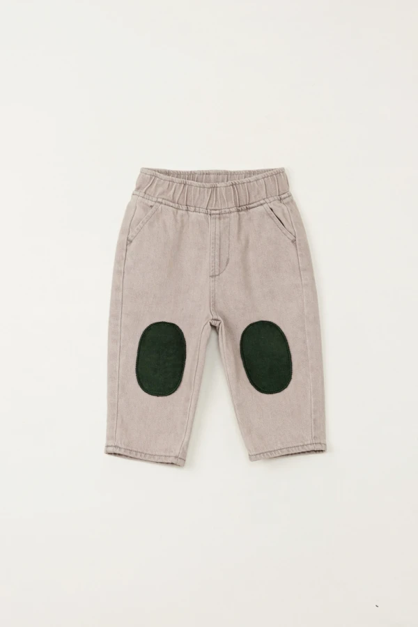 Pantalón jean con rodilleras Gris Claro