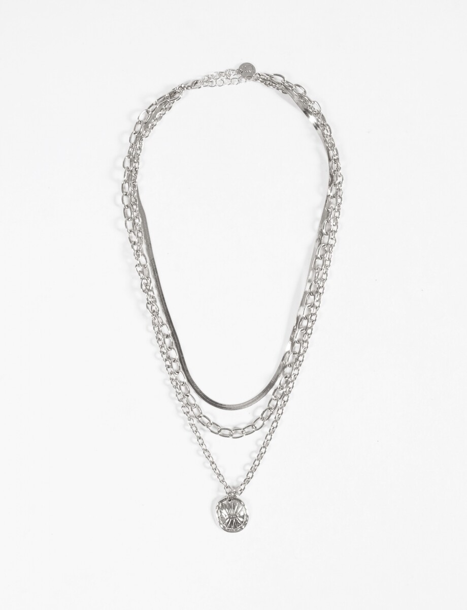 Collar triple dije racimo - plateado 
