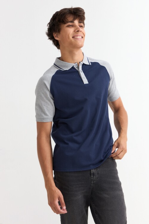 Remera polo manga corta combinada AZUL