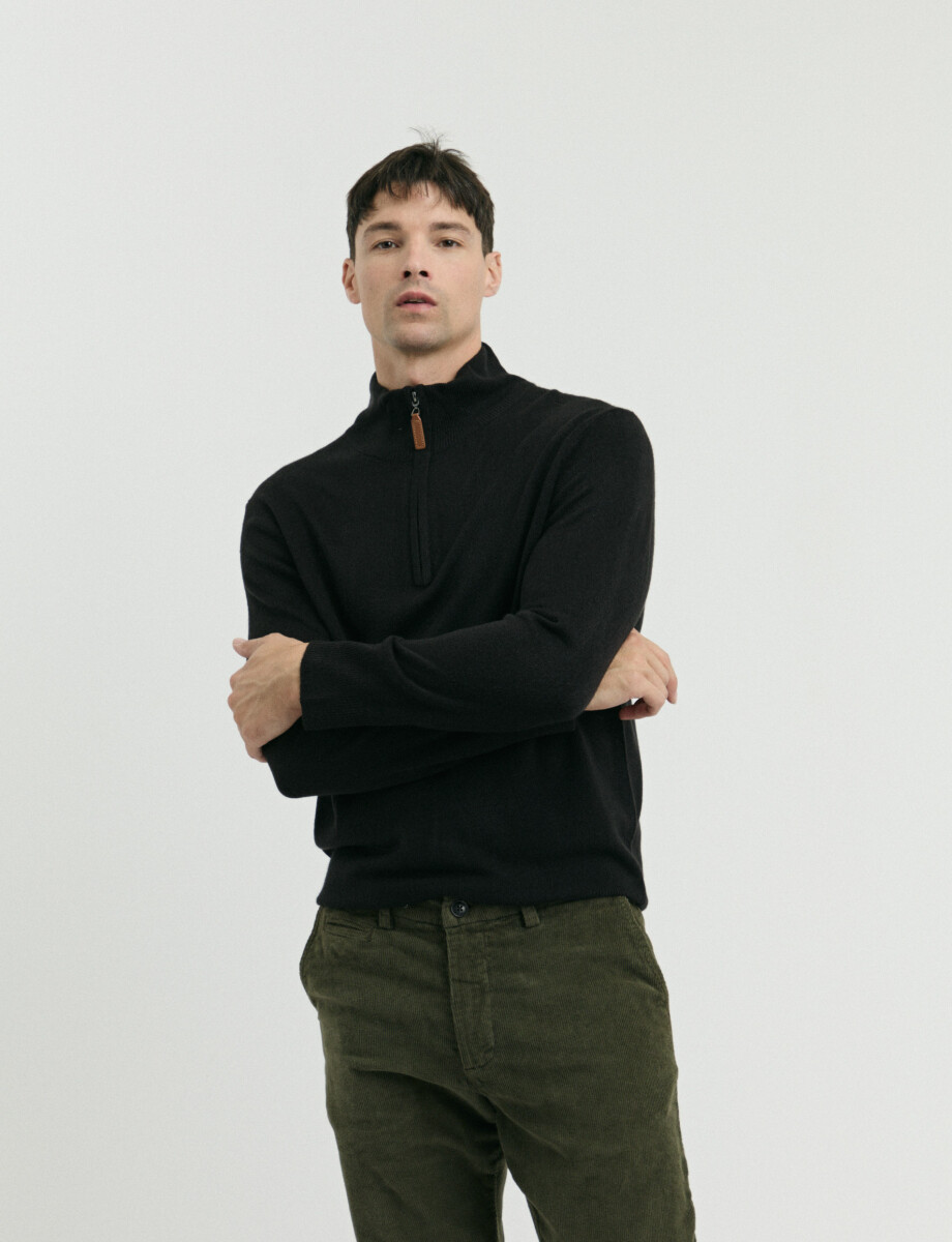 470415 REMERA HARRINGTON LABEL Negro