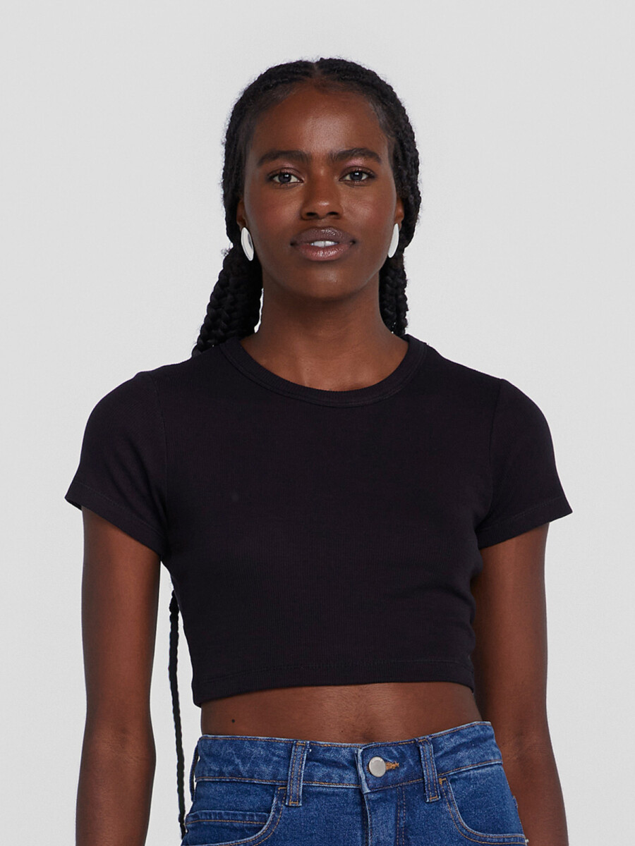 CAMISETA CORTA EN TELA ACANALADA - NEGRO 