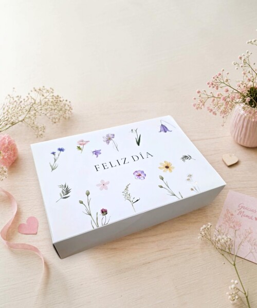 Caja Rectangular Impresa 20x30x9 cm - FELIZ DIA Caja Rectangular Impresa 20x30x9 cm - FELIZ DIA