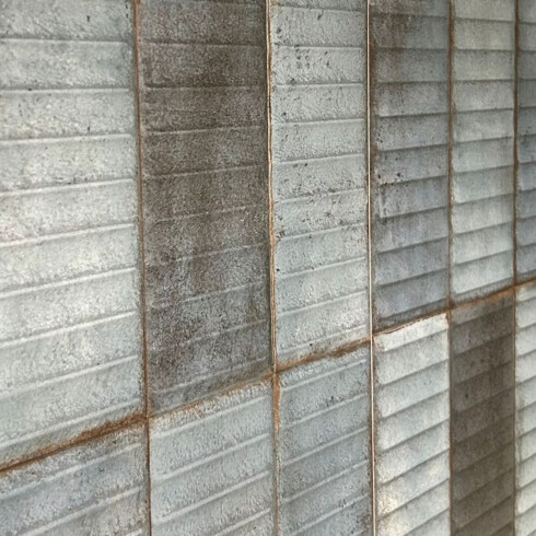 REVESTIMIENTO VERDE DESTONIFICADO BRILLO RELIEVE 30X90Cm PARED GAMAS DE VERDE