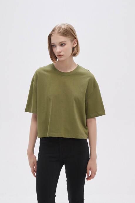 Remera Solisa Verde Oliva Oscuro