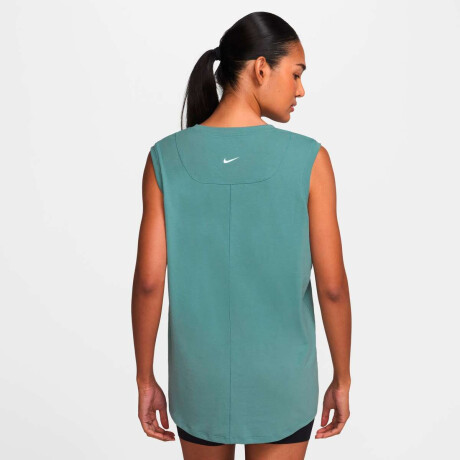 Remera Nike One Relaxed Dri Fit Tank de Mujer Multicolor