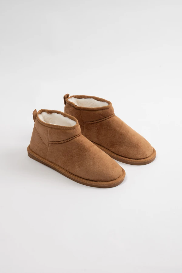 Pantubota corta Beige