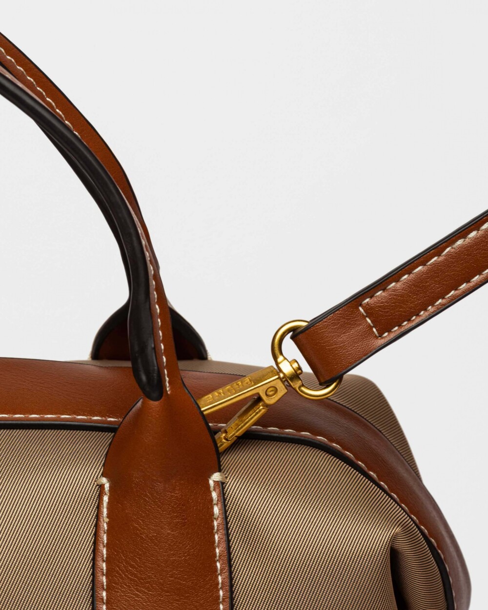 Cartera de mano Wind en nylon Taupe