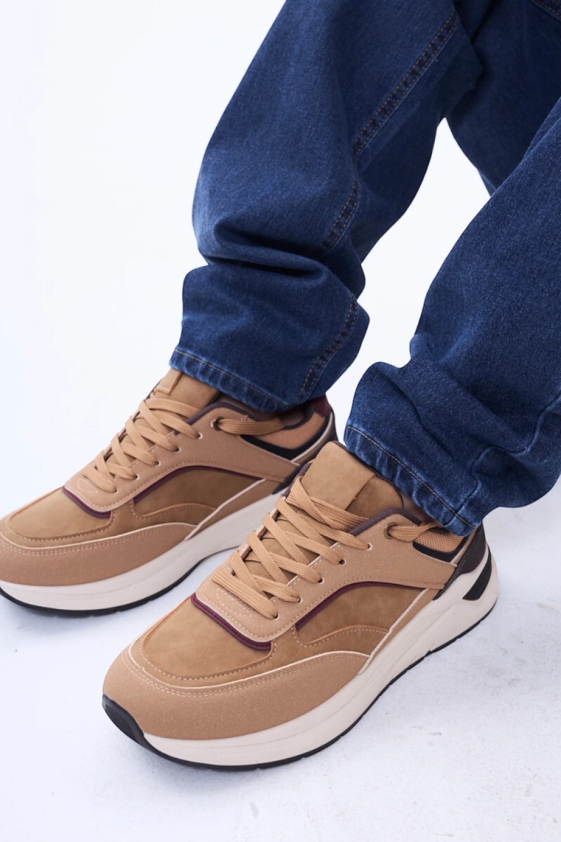 Champion Celaya Camel