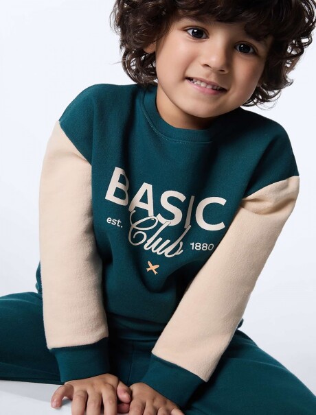 CONJUNTO INFANTIL ESTAMPADO VERDE