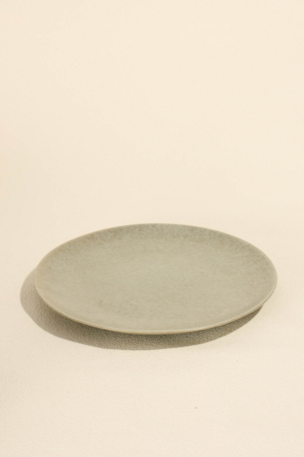 Plato Mesa Roma Color Unico
