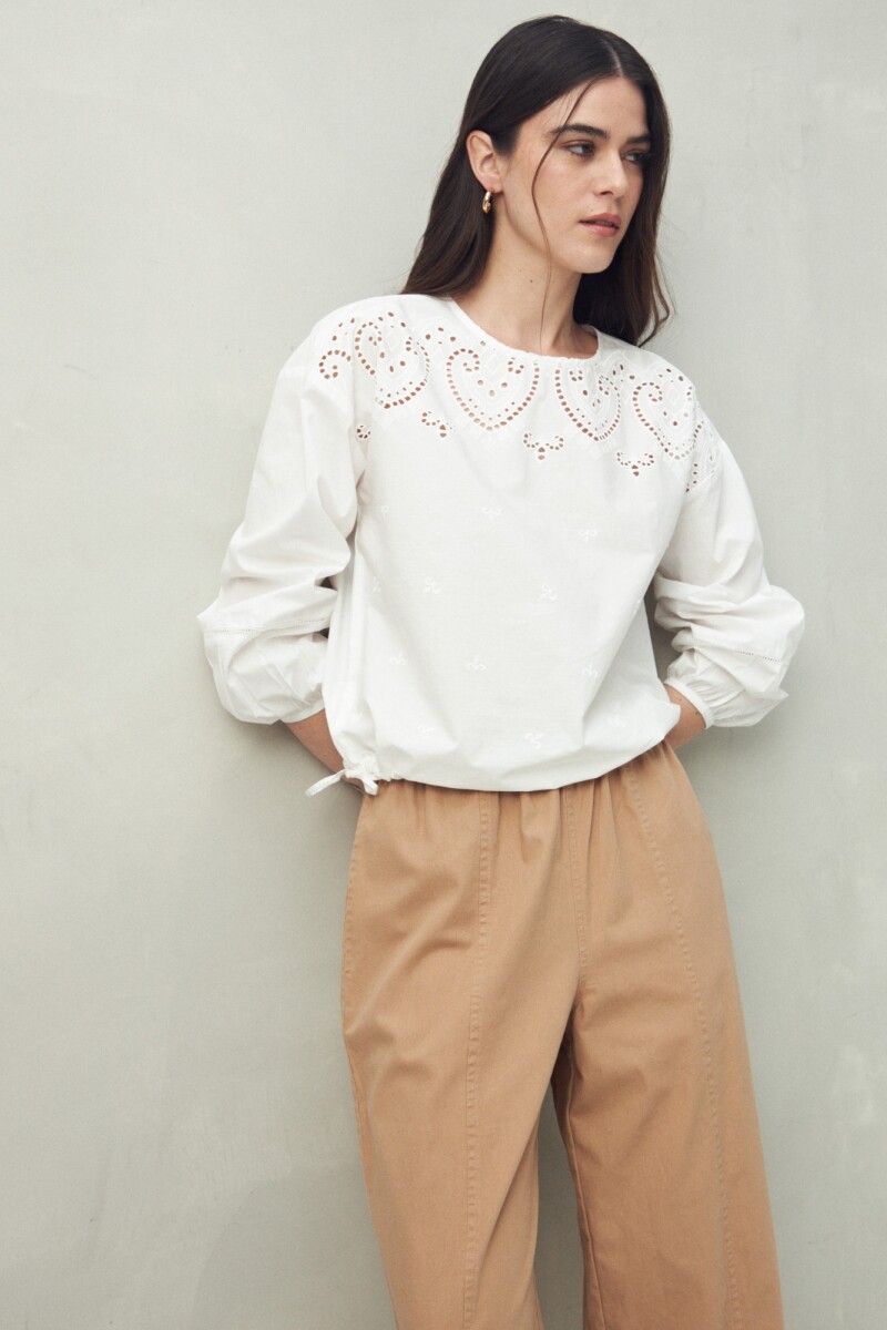 PANTALÓN AKARU Marron