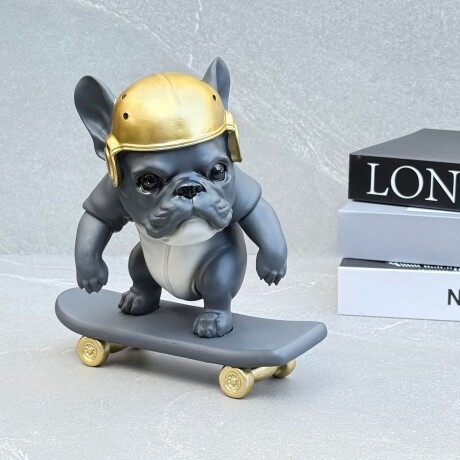 Bulldog Frances Skate Decorativo En Resina 23cm x 13.6cm x 23.2cm Bulldog Frances Skate Decorativo En Resina 23cm x 13.6cm x 23.2cm