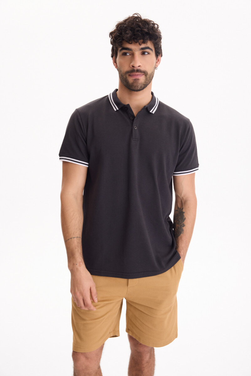 Remera Polo Stripped - Negro 