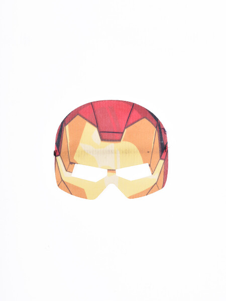 REMERA AVENGERS CON MÁSCARA ROJO