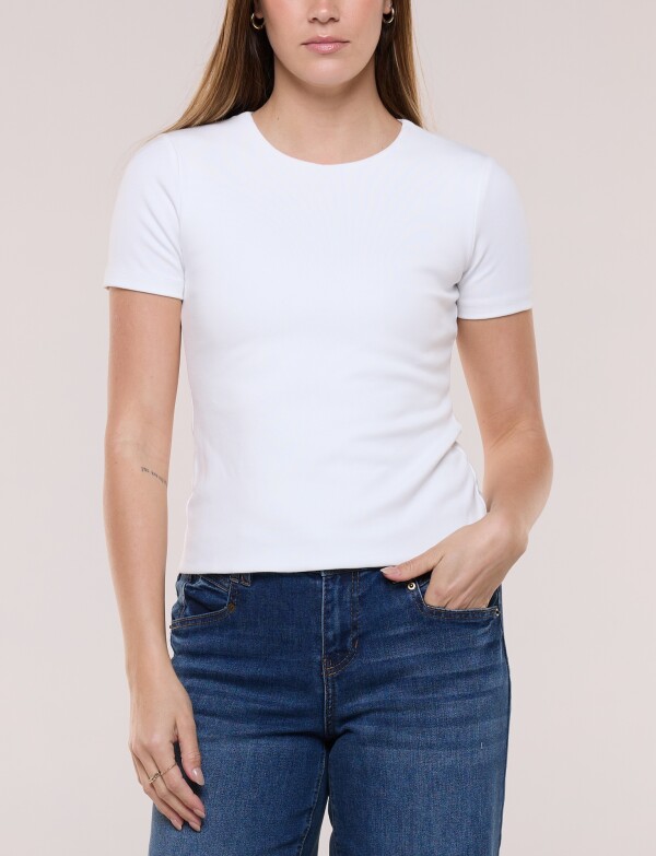 Remera Básica CRUDO