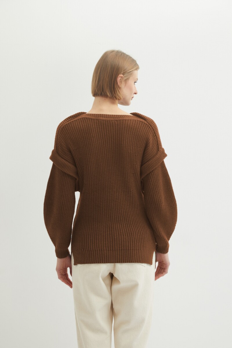 Sweater con detalle en hombros tostado melange