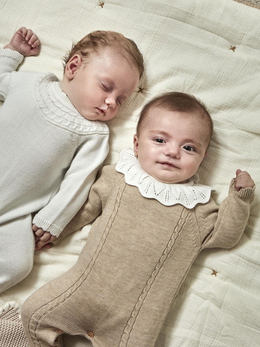 Pelele Con Ochos Y Cuello Tostado Melange