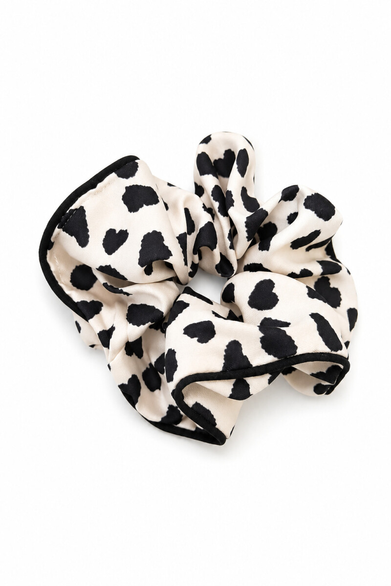 GOMITA HEARTS Negro/Blanco