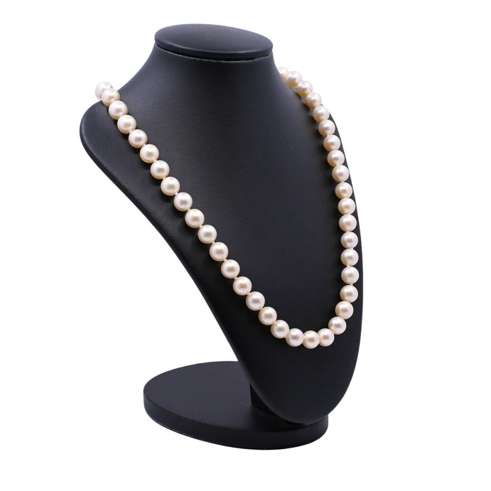 Collar de perlas de cultivo y argolla oro 18k marinera. Collar de perlas de cultivo y argolla oro 18k marinera.