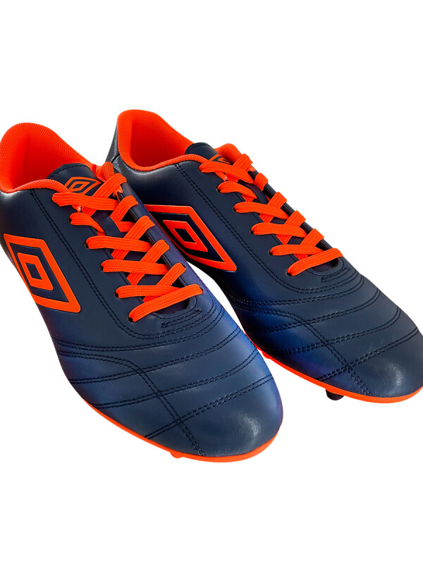 Calzado Clasic II HG Umbro Hombre 018