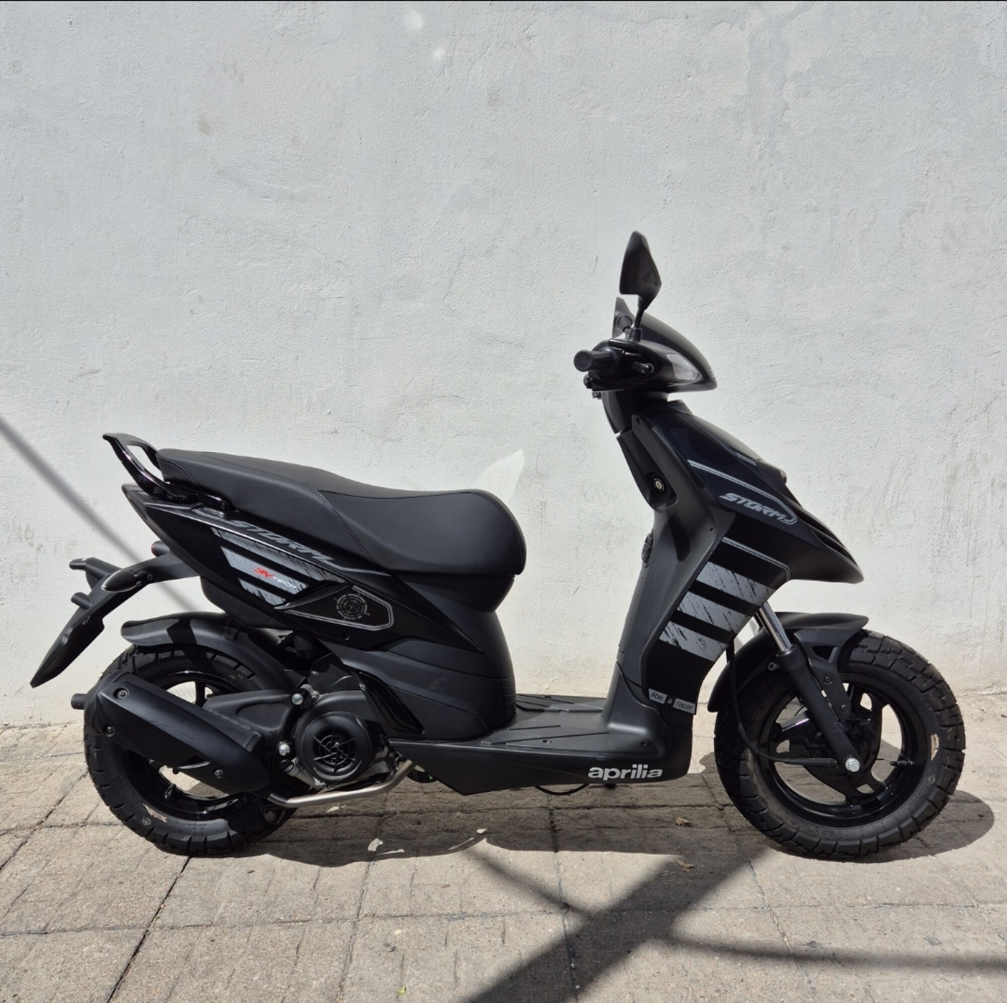 Storm Aprilia 125 Showroom Near Me Aprilia SR Storm 125 Price