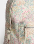 Mochilas Urbanas Mochila Texturada Con Charm - Estampado Flores