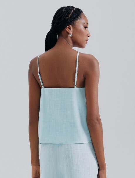 BLUSA SIN MANGAS CELESTE