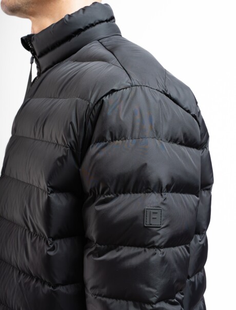 Campera Nylon Capitoneada Clasica Granada Negro