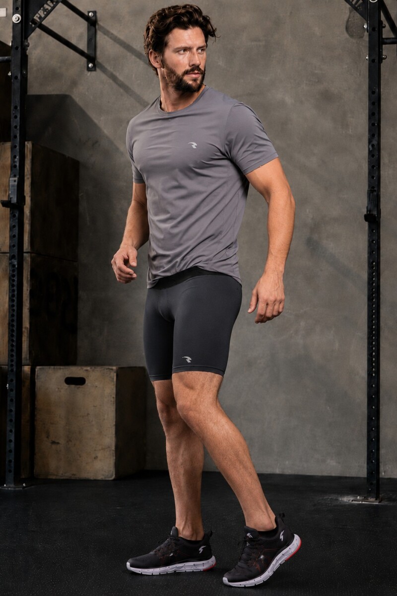 Remera Deportiva de Microfibra. Gris