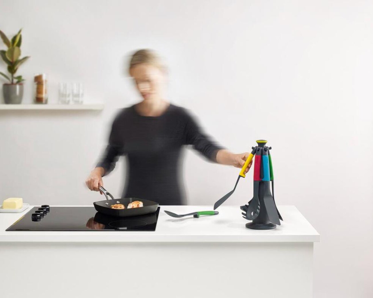 Utensilios de cocina set de 5 piezas con soporte giratorio Utensilios de cocina set de 5 piezas con soporte giratorio