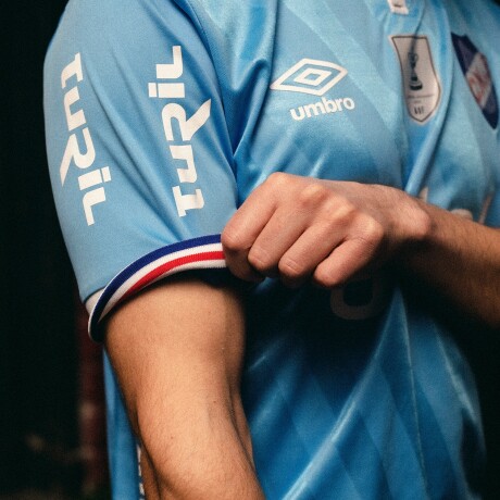 Camiseta Away 3 2023 Umbro Nacional Hombre Skuba, Celeste, Blanco