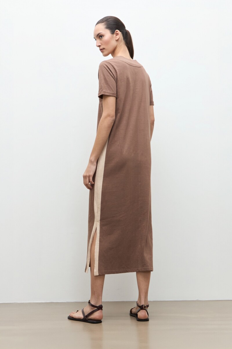 Vestido contraste lateral topo