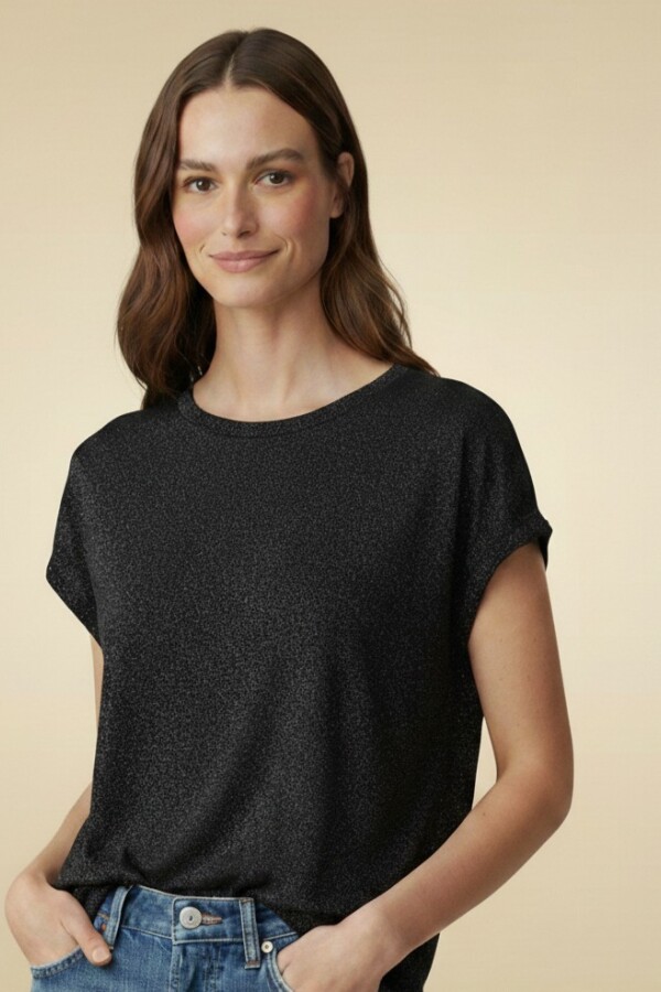 Remera de Lurex. NEGRO