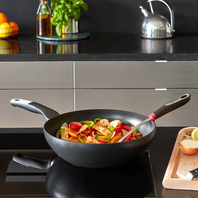 Sarten Wok Unlimited Tefal 28 cm | Color negro. Sarten Wok Unlimited Tefal 28 cm | Color negro.